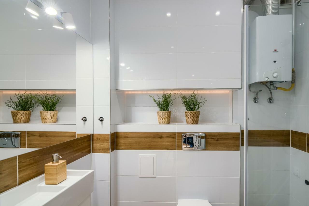 Apartments 4 You Hlonda Тичи Екстериор снимка